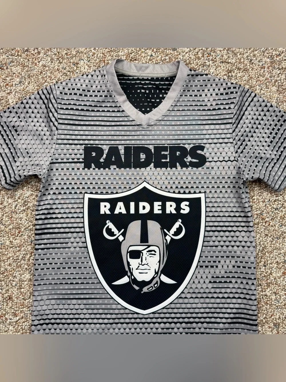 Boys Las Vegas Raiders REVERSIBLE NFL Flag Football Jersey Shirt size YOUTH L